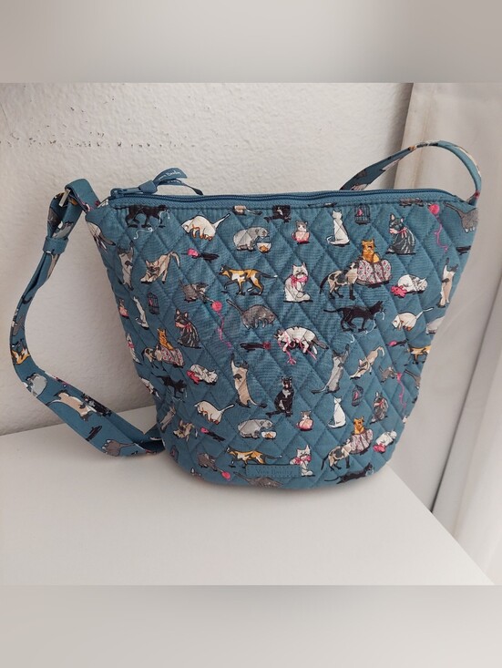 Vera Bradley Handbags - Blue quilted cat print crossbody bag Vera Bradley bucket crossbody bag Cats Meow